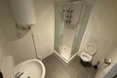 61980177_Trompsingel_badkamer